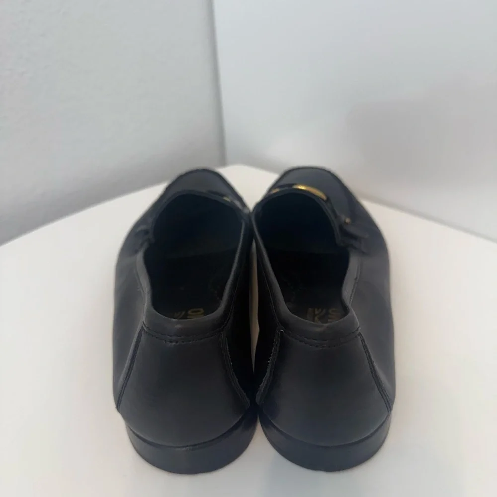 Salvatore Ferragamo elegant black